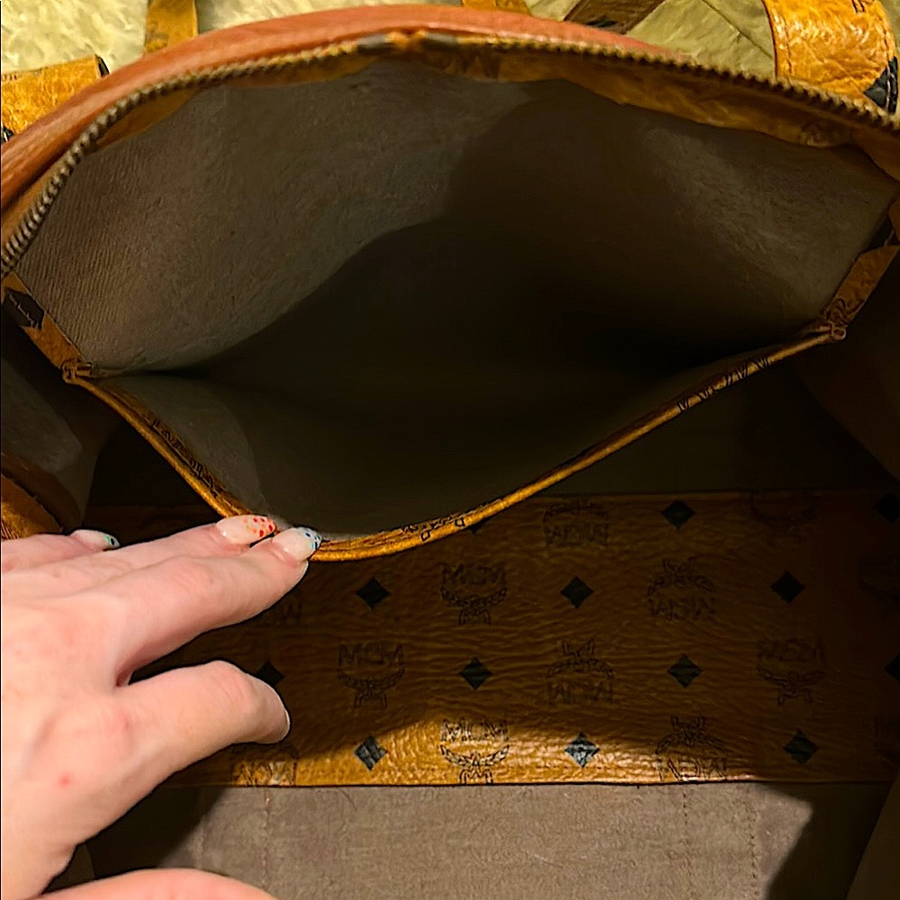 MCM Large Vintage Cognac Monogram Visetos Dome Tote👜 - Picture 13 of 16